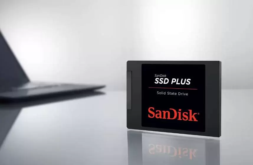 SSD PLUS SATA SDSSDA-2T00-G26 2TB 2.5 - Imagen 2