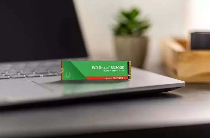 SSD GREEN WDS200T4G0E 2TB SN3000NVMe M.2 - Imagen 3