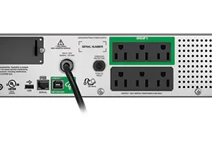 No Break Capacidad 750 VA 500 watts, Entrada APC SMT750RM2UC, 750 VA, 500 W, 3 h, Negro, Industrial y Oficina